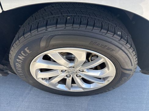 Used 2017 Acura RDX w/ Technology Package AWD/4WD image 7