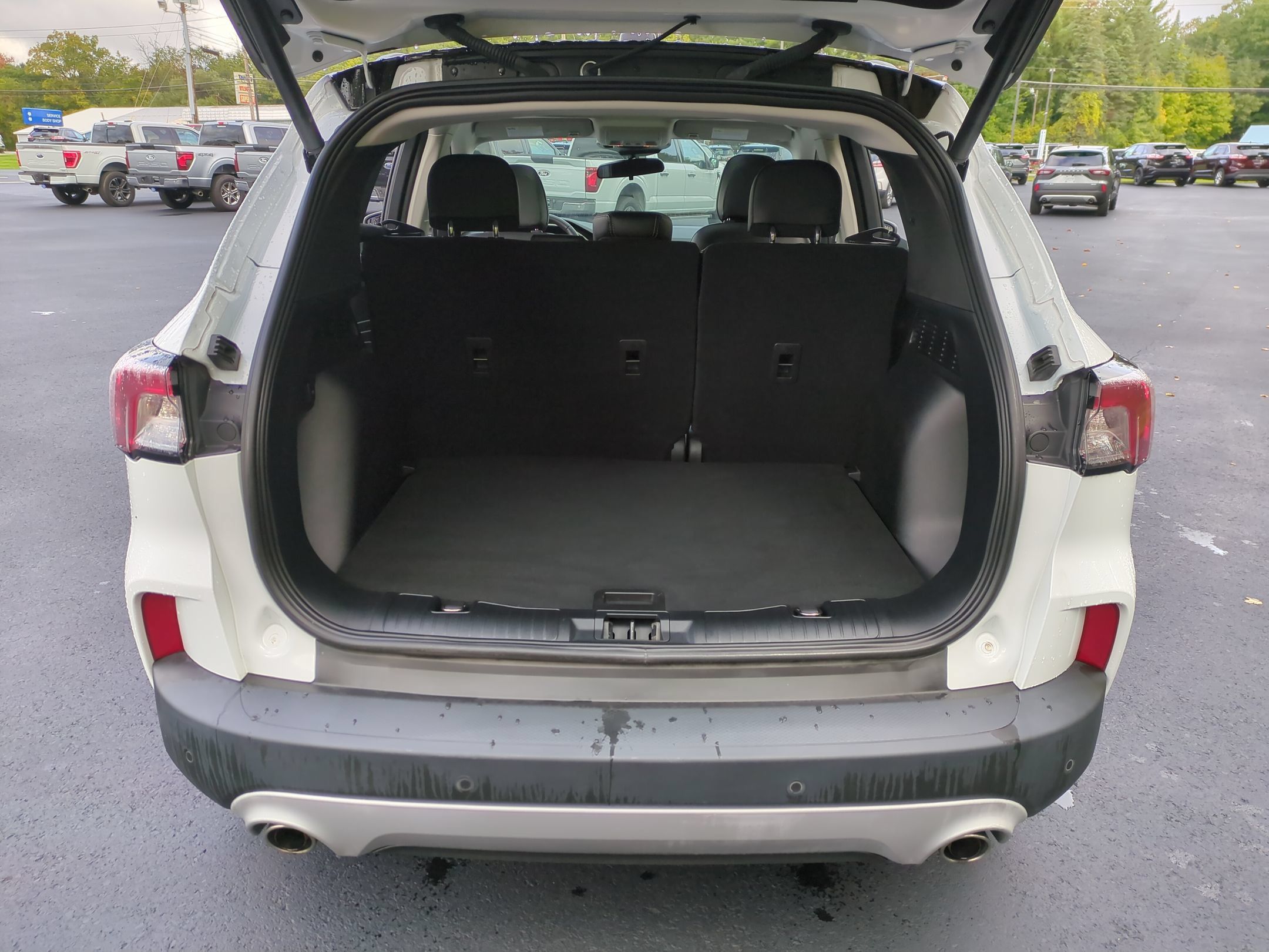 Used 2022 Ford Escape SEL w/ Technology Package AWD/4WD image 24