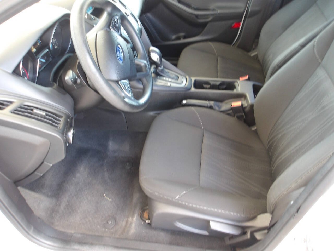 Used 2016 Ford Focus S FWD image 5