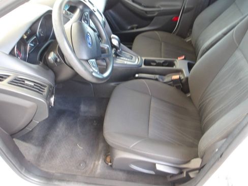 Used 2016 Ford Focus S FWD image 5