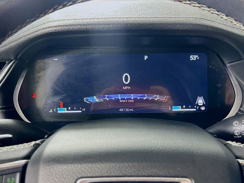 Used 2024 Jeep Grand Cherokee Limited w/ Black Appearance Package image 25