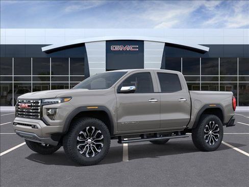 Used 2026 GMC Canyon Denali AWD/4WD image 2