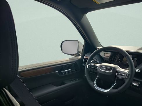 New 2026 GMC Yukon XL Denali w/ Sun & Power Step Package image 15