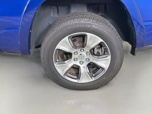 Used 2019 RAM 1500 Laramie RWD image 37