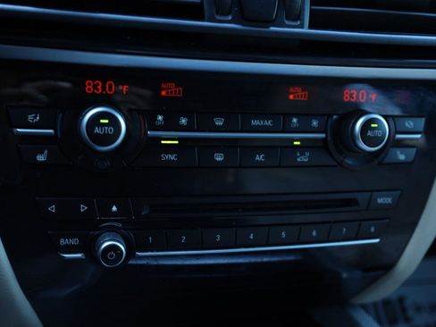 Used 2018 BMW X5 xDrive35i image 12