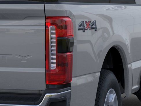 New 2026 Ford F250 XLT w/ 360-Degree Camera Package image 21