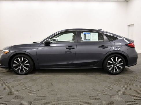 Certified 2023 Honda Civic EX-L image 3