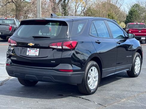 Used 2024 Chevrolet Equinox LS image 16