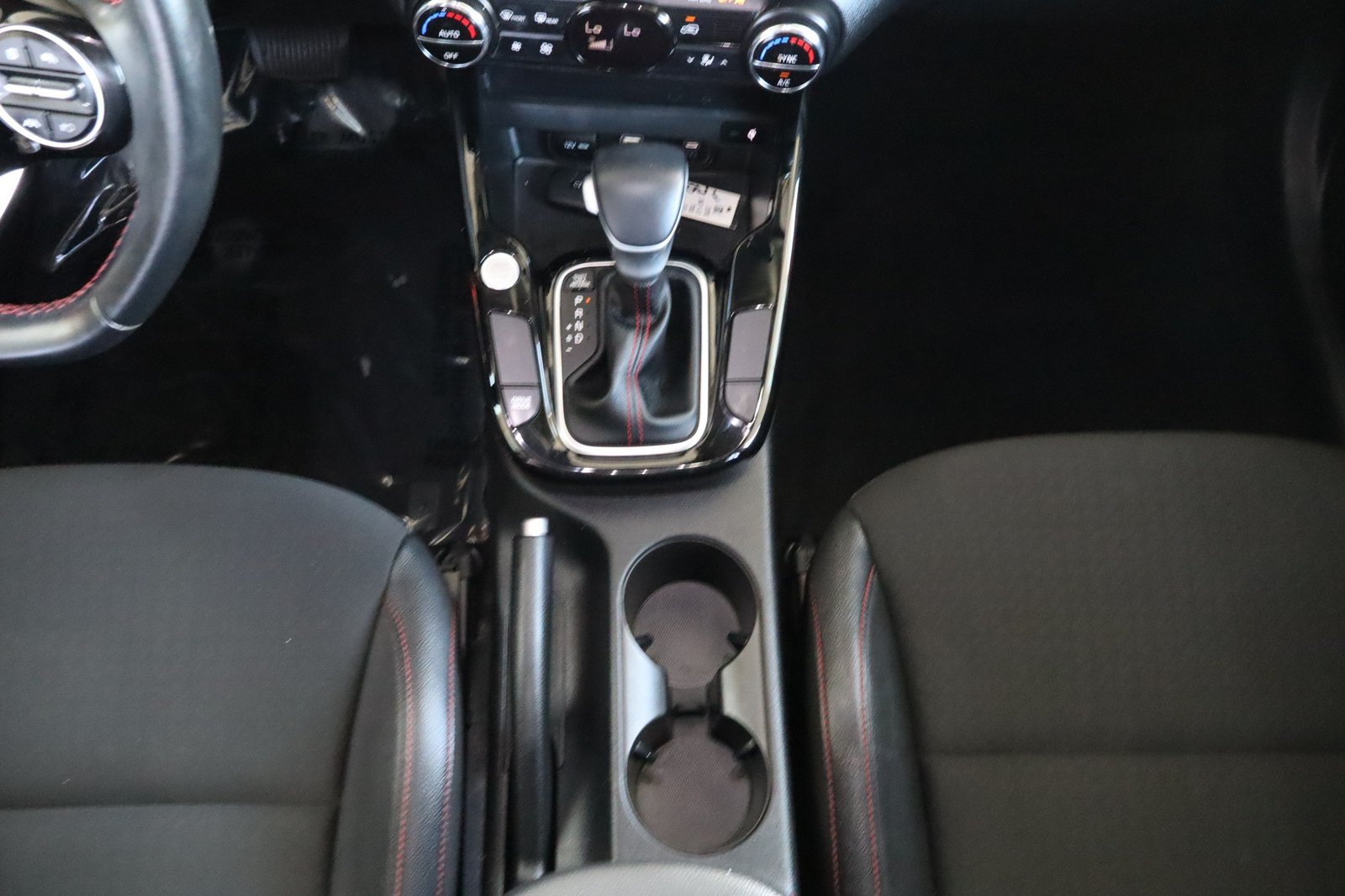 Used 2023 Kia Soul GT-Line FWD image 32