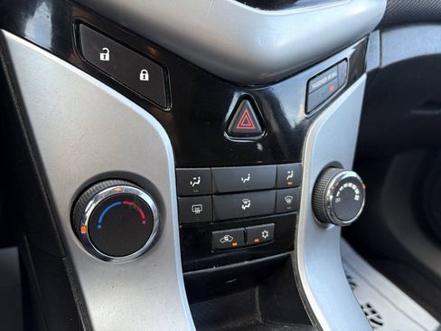 Used 2013 Chevrolet Cruze Eco FWD image 24