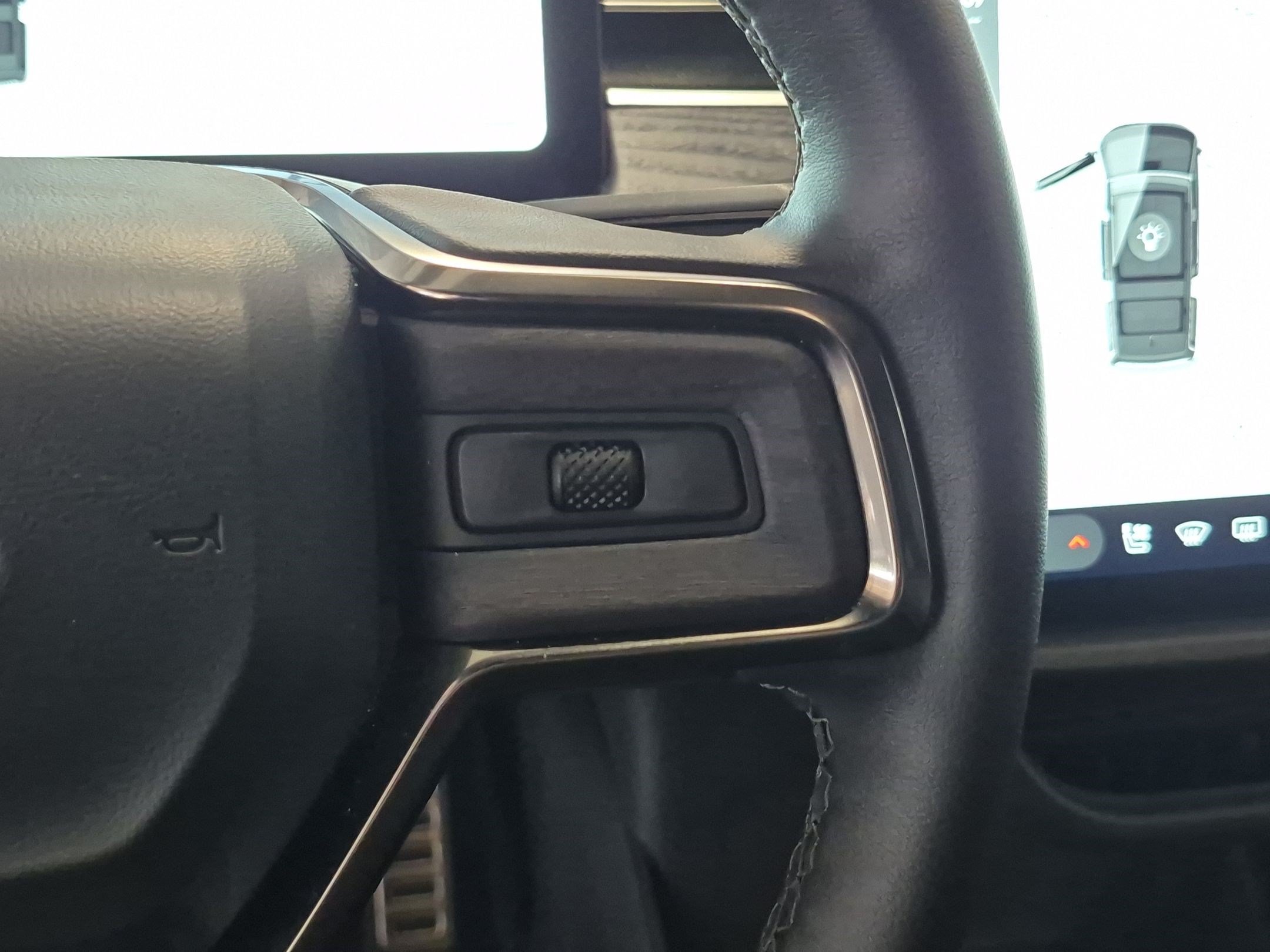 Used 2024 Rivian R1S Adventure Quad AWD/4WD image 19