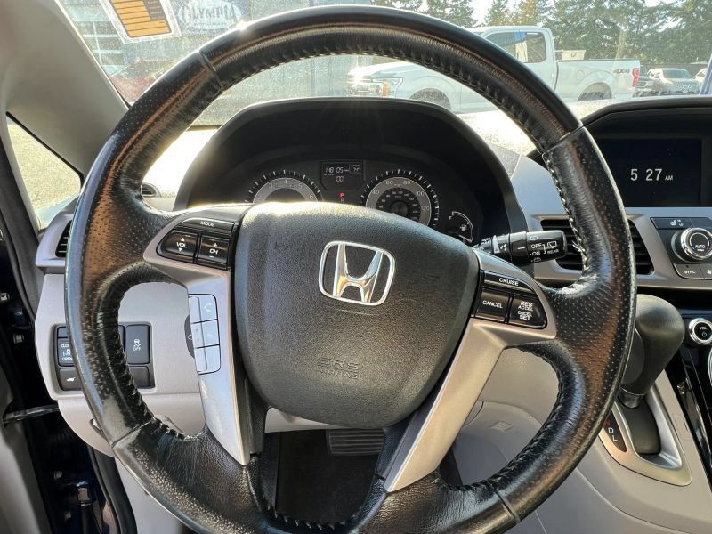 Used 2015 Honda Odyssey EX-L image 32