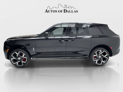 Used 2025 Rolls-Royce Cullinan Black Badge AWD/4WD image 9