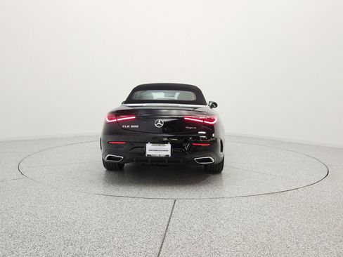 Used 2025 Mercedes-Benz CLE 300 4MATIC Cabriolet image 6
