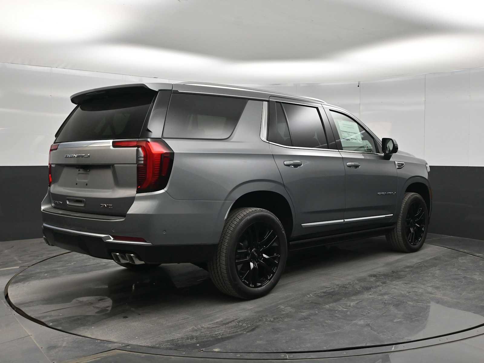 New 2027 GMC Yukon Denali w/ Denali Reserve Package AWD/4WD image 7