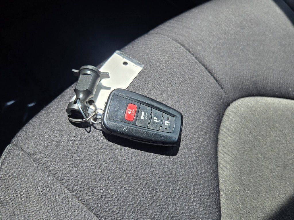 Used 2024 Toyota Camry LE w/ Convenience Package FWD image 18