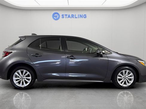 Used 2023 Toyota Corolla SE image 11