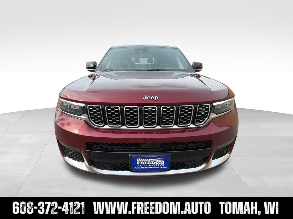 Used 2023 Jeep Grand Cherokee L Summit AWD/4WD image 8