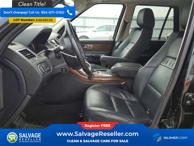 Used 2013 Land Rover Range Rover Sport HSE AWD/4WD image 9