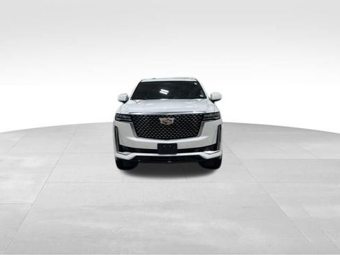 Used 2024 Cadillac Escalade Premium Luxury w/ LPO, Floor Liner Package AWD/4WD image 29