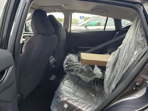 Used 2025 Subaru Impreza 2.0i Sport image 11