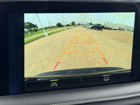 Used 2023 Chevrolet Suburban Premier AWD/4WD image 16