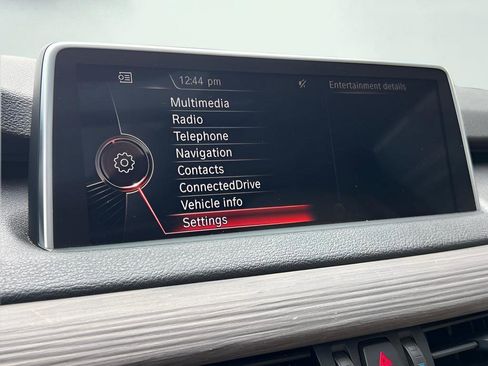 Used 2015 BMW X5 xDrive35d AWD/4WD image 52
