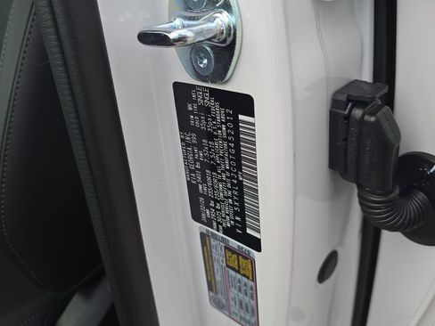 New 2026 Kia Sorento S FWD image 33