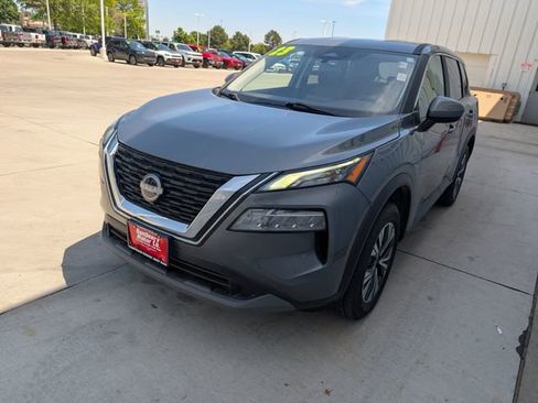 Used 2023 Nissan Rogue SV AWD/4WD image 35