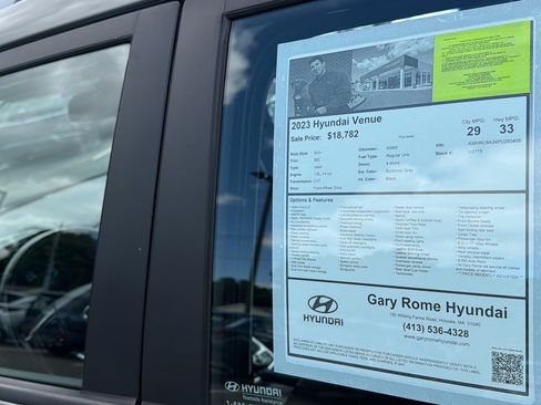 Used 2023 Hyundai Venue SEL FWD image 28