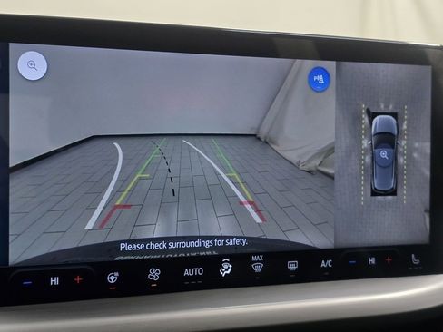 Used 2023 Ford Escape Platinum image 33