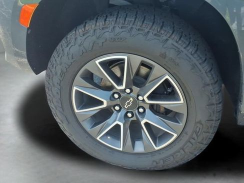 Used 2021 Chevrolet Tahoe Z71 AWD/4WD image 19
