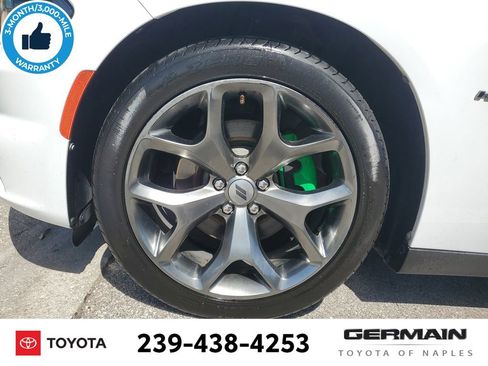 Used 2017 Dodge Charger R/T w/ Plus Group image 13