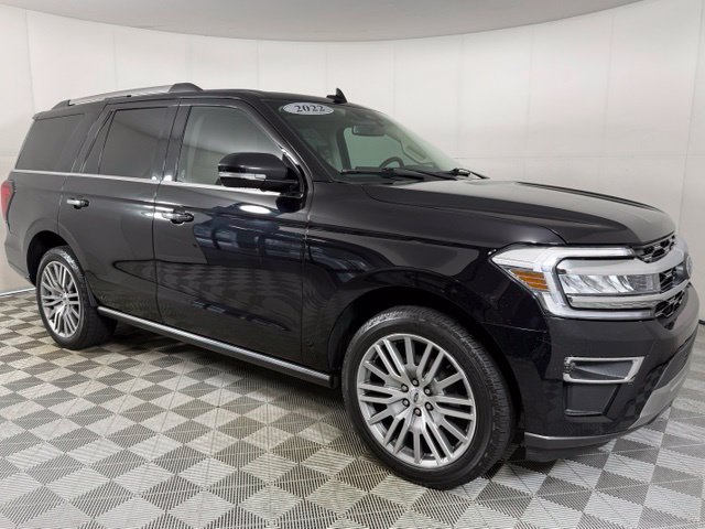 Used 2022 Ford Expedition Limited RWD image 10