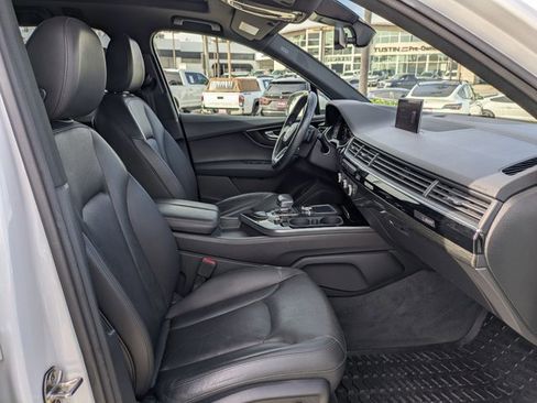 Used 2017 Audi Q7 3.0T Premium Plus image 22