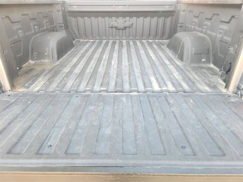 Used 2020 Chevrolet Silverado 1500 LTZ w/ LTZ Premium Package image 32