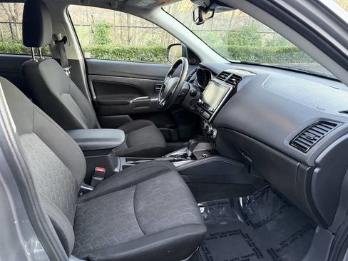 Used 2020 Mitsubishi Outlander Sport Black Edition image 15