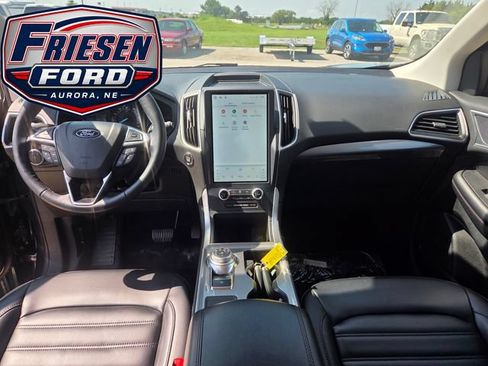 Used 2024 Ford Edge SEL w/ Convenience Package AWD/4WD image 17