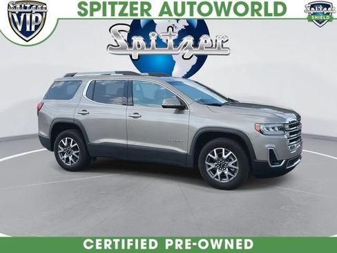 Used 2022 GMC Acadia SLT w/ LPO, Floor Liner Package AWD/4WD image 2