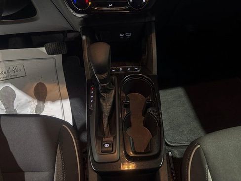 Used 2024 Chevrolet TrailBlazer LT w/ Driver Confidence Package image 16