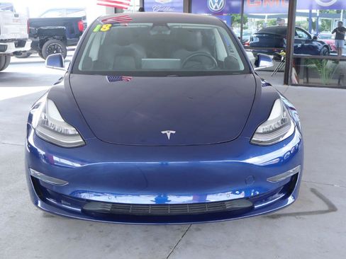 Used 2018 Tesla Model 3 Mid Range RWD image 13