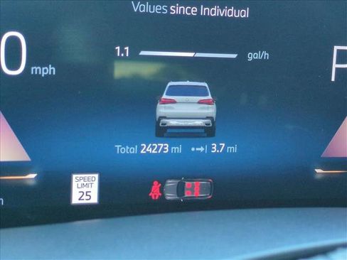Certified 2024 BMW X5 sDrive40i w/ Parking Assistance Package RWD image 11