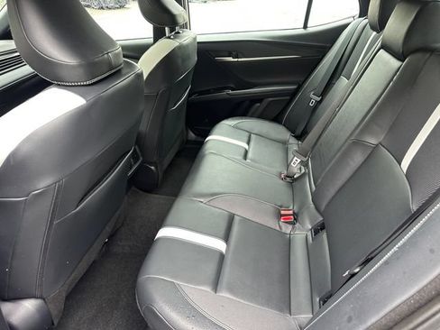 Used 2025 Toyota Camry SE w/ Convenience Package AWD/4WD image 17