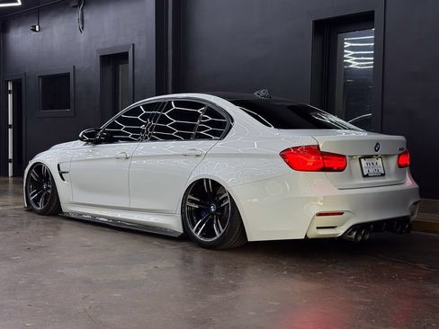 Used 2016 BMW M3 RWD image 7