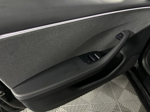 Used 2025 Tesla Model 3 Long Range image 25