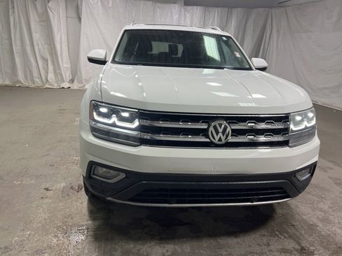 Used 2020 Volkswagen Atlas SEL FWD image 2