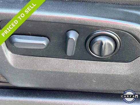 Used 2022 GMC Sierra 3500 Denali w/ Denali Ultimate Package image 25