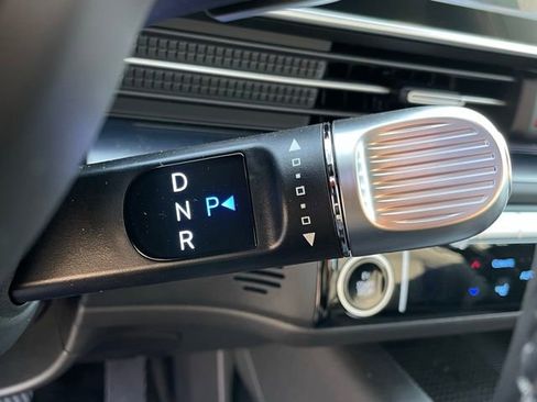 New 2025 Hyundai Ioniq 6 SEL image 18