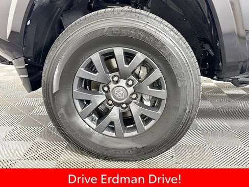 Used 2023 Toyota Tacoma SR5 w/ Technology Package AWD/4WD image 4