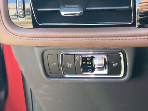 New 2026 Lincoln Aviator Reserve w/ Luxury Package image 30